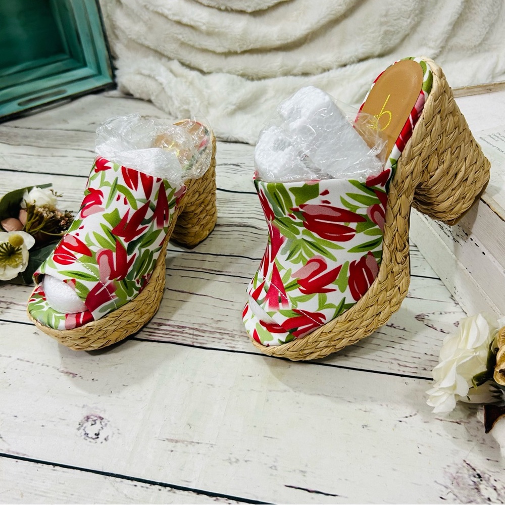 Bakers BKS wedge tropical espadrilles clogs NEW